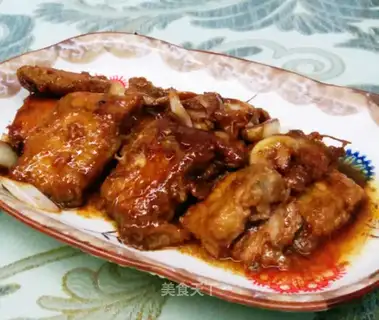 Red-fried fish
