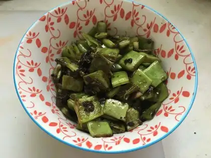 Olive beans
