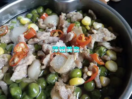 Sweet bean corn stench
