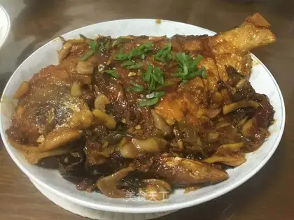 Red-burned mackerel