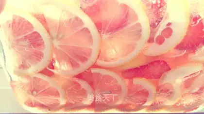 Strawberry lemon tea