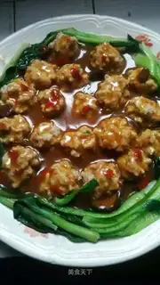 Tofu makes mushrooms
