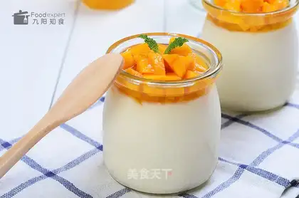 Mango soy pudding