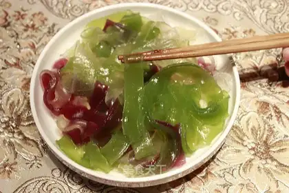 Cool crystals and vegetables