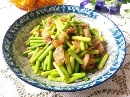 Garlic fried meat