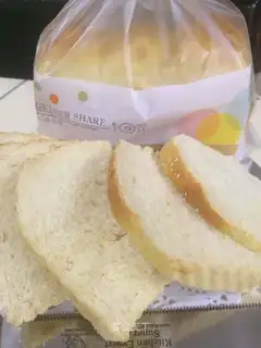 Classic toast