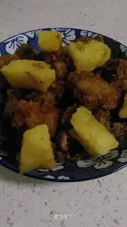 Pineapple duck