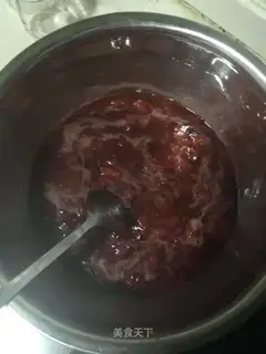 Homemade strawberry sauce