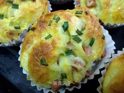 Onion ham rolls