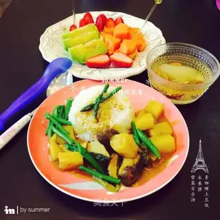 Breakfast curry potatoes