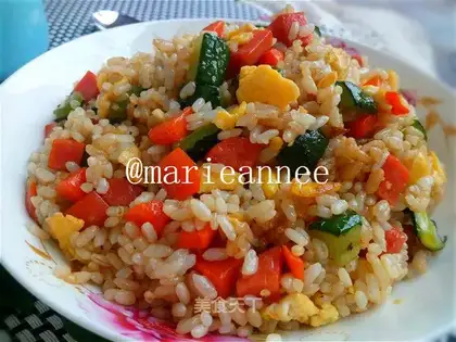 Cucumber ham and egg fried rice