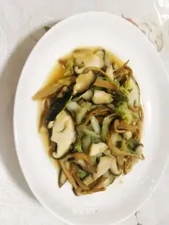 Three foods of pelican oil