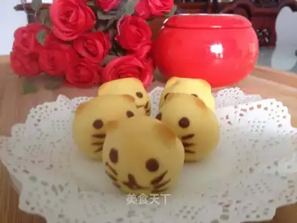 Cats burn fruit