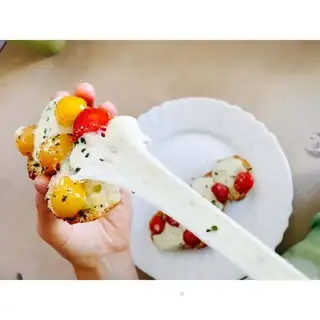 Shoes pizza