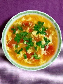 Tomato egg soup
