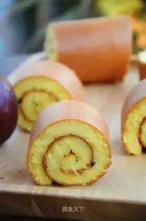 Pistol cake rolls