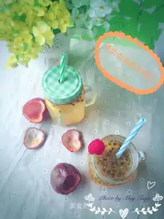 Fresh lemonade
