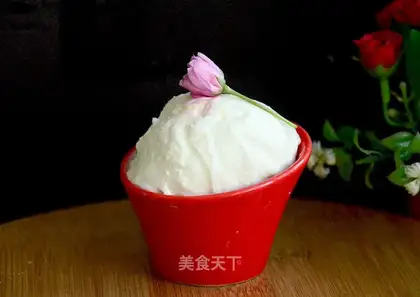 Homemade hut cheese