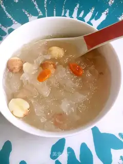 Silver Ears Spill