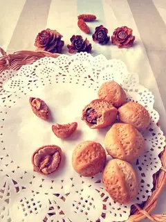 Simulation of walnuts