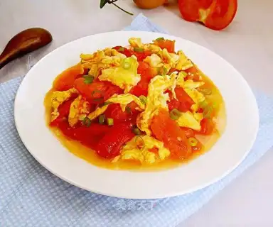 Tomato fried eggs