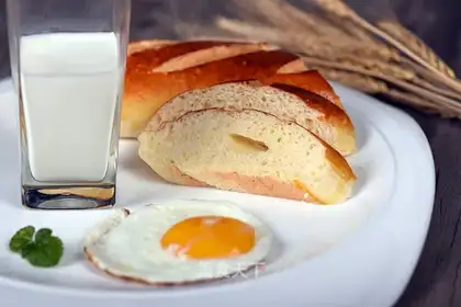 Yogurt Hass bread
