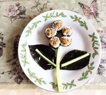 Fast-food sushi