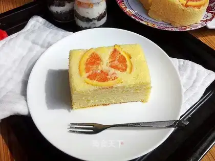 Blood yogurt cake