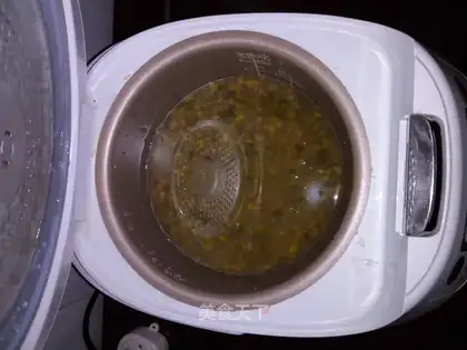 ♪ ♪ A pot of green bean soup ♪