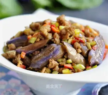 Meat and eggplant