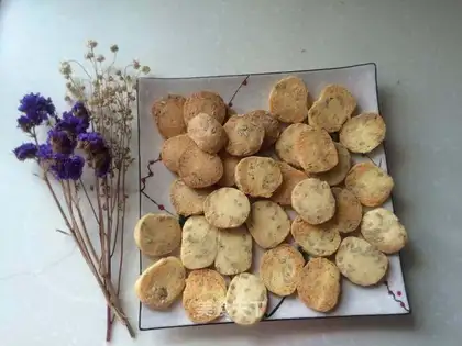 Melon cookies