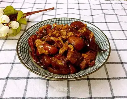 Pork feet