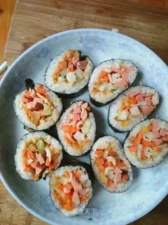 Sushi crotch