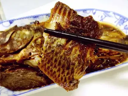 A red-burned tilapia