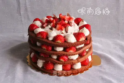 Chocolate strawberry cake