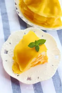 Mango lasagna cake