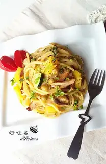 Pineapple chicken pasta
