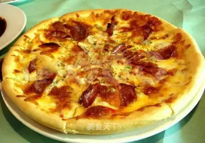 Cheese pizza