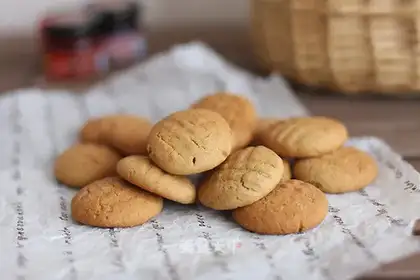 Peanut cookies