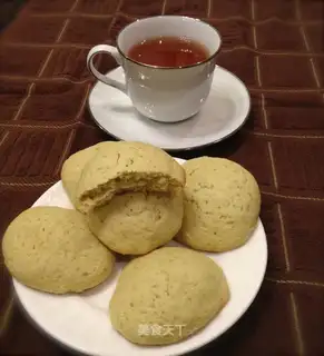Cream cookies
