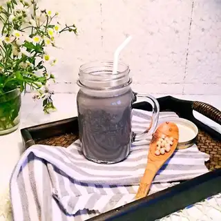Black sesame peanut soy