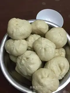 Baby beef buns