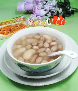 Peanut rice and sweet bean soup