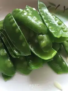 Garlic Dutch beans