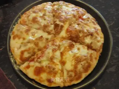 Tuna pizza