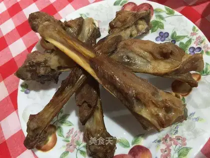Lemon peeled lamb ribs