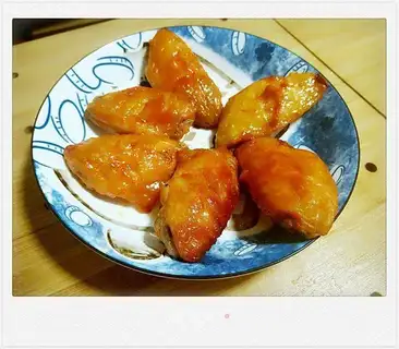 Orléans roast chicken wings
