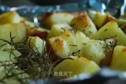 Rosemary baked potatoes