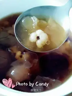 Peach glue silver ear soup
