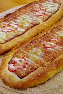 Bacon cheese bread
